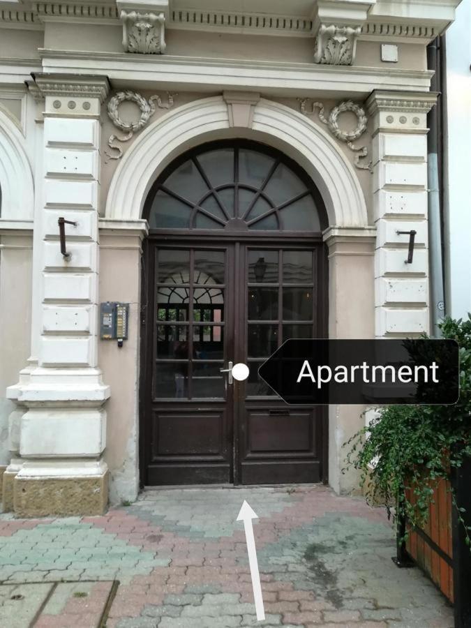 King 38-1 Apartman Apartment Pecs Exterior photo